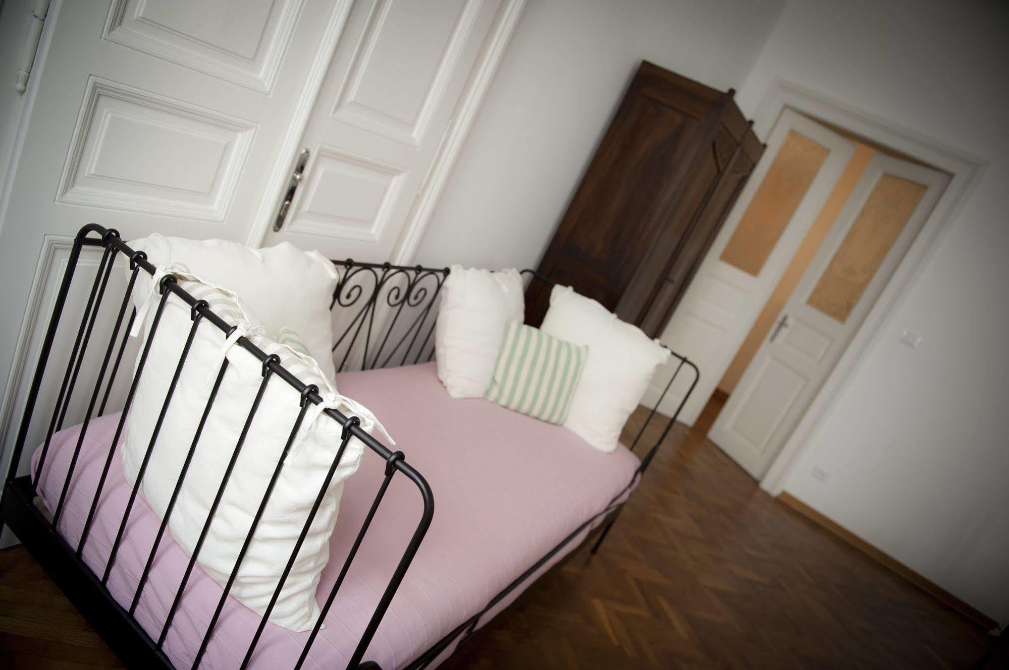 Domus Liberta - Boutique Rooms Triest Zewnętrze zdjęcie