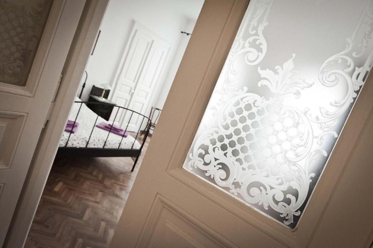 Domus Liberta - Boutique Rooms Triest Zewnętrze zdjęcie